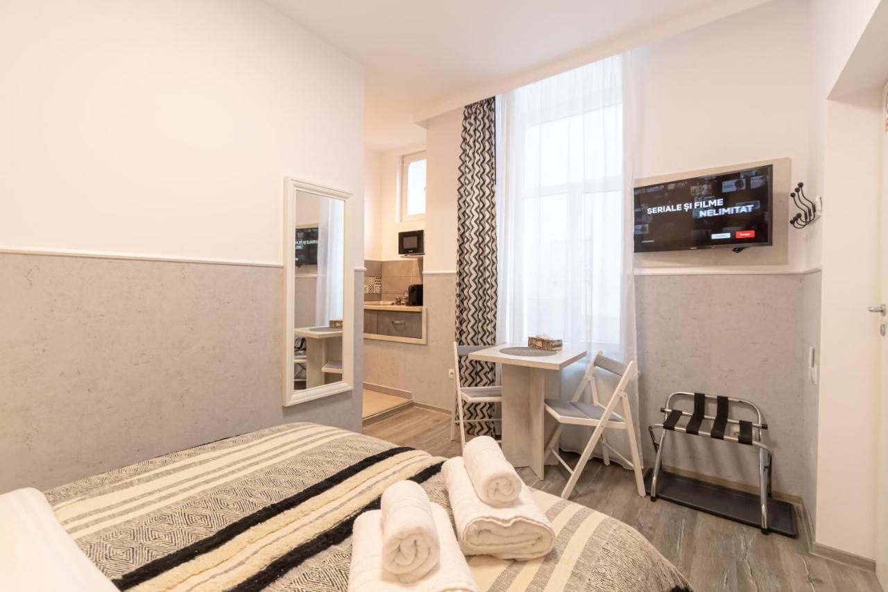 Okbrasov - Apartment & Studio In The Heart Of Old Town, Moments Away From The Black Church Zewnętrze zdjęcie